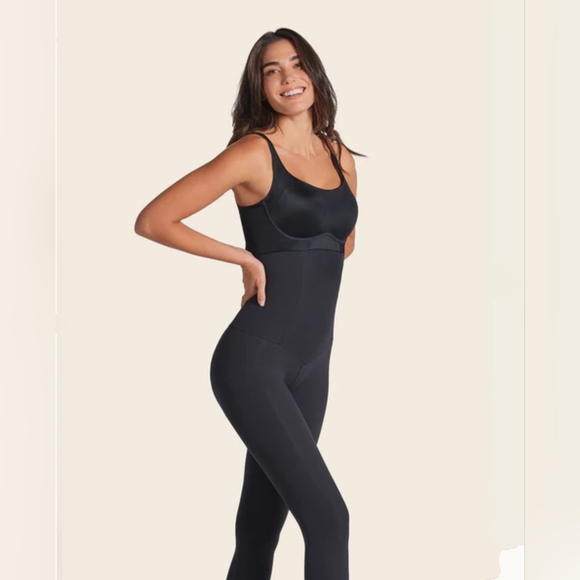 NWOT Leonisa Extra High Waisted Firm Compression Leggings in Black, Size… - Picture 2 of 11